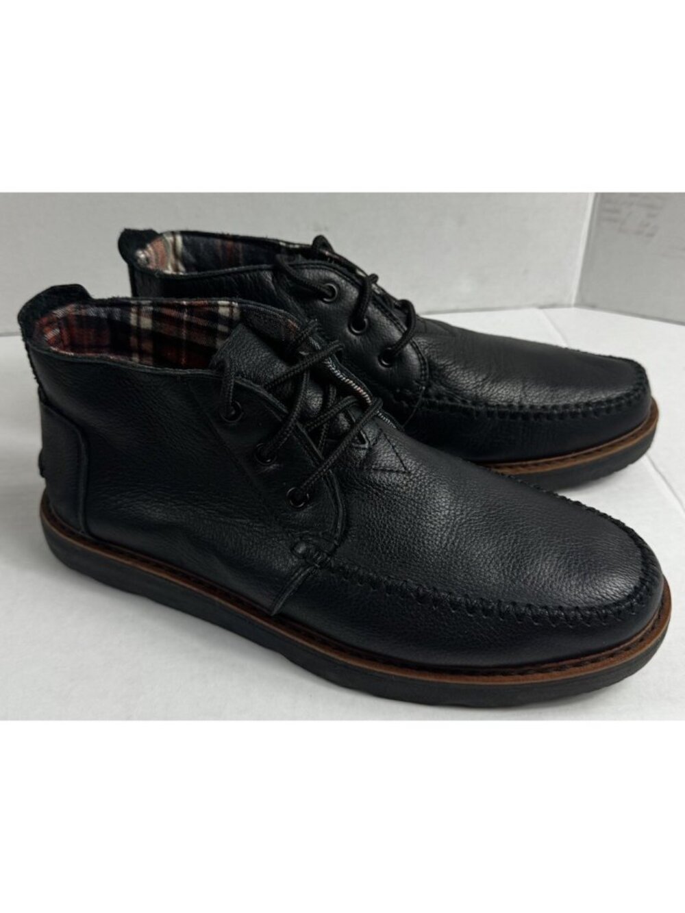 Toms Mens Plaid Lined Embossed Leather Chukka Lace Up Ankle Boots Black Sz 9 EUC